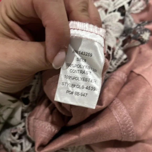 Origami cutout bottom blouse - 2XL - Picture 5 of 5